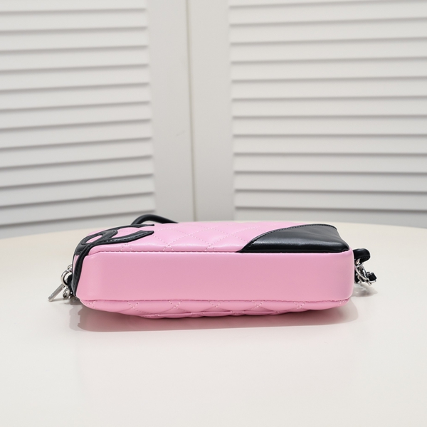 シャネルバッグ内部構造